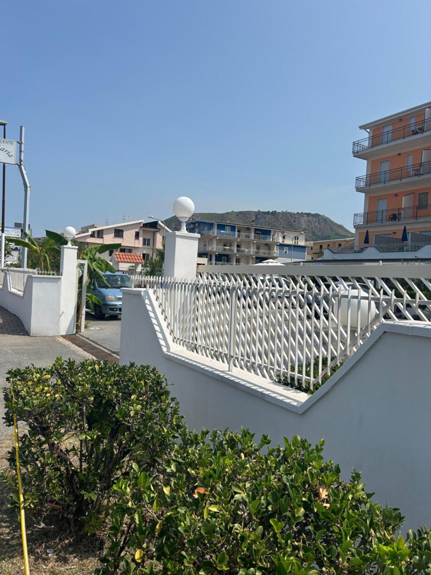 אמנטיאה Hotel Ristorante Santa Maria מראה חיצוני תמונה