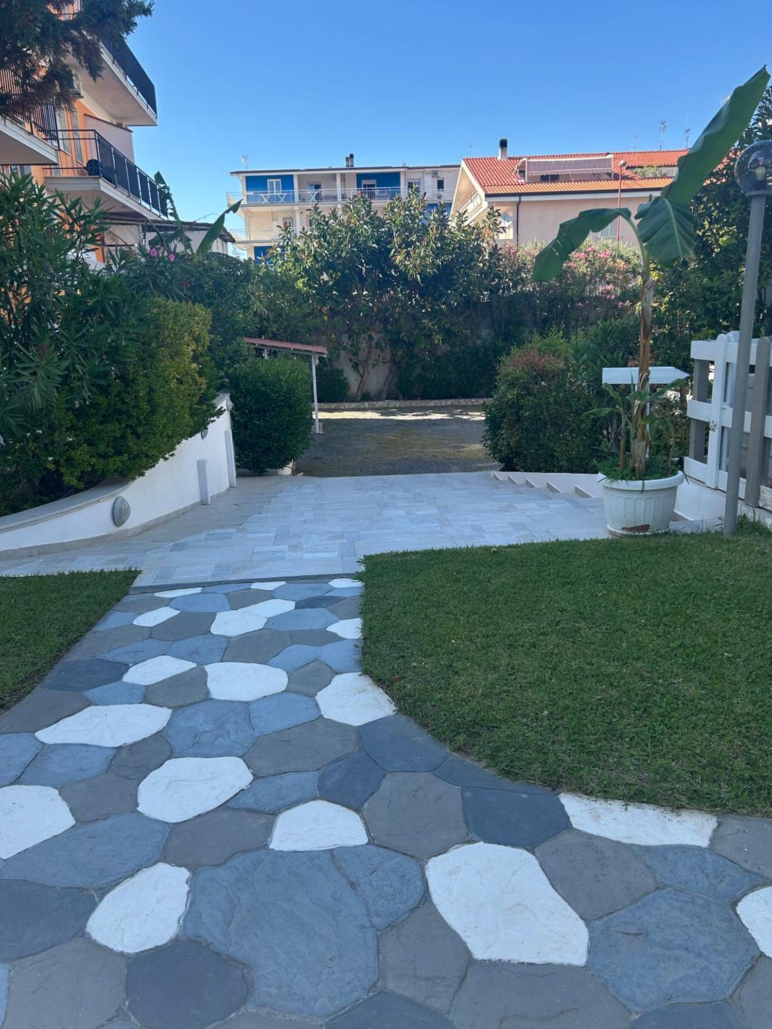 אמנטיאה Hotel Ristorante Santa Maria מראה חיצוני תמונה